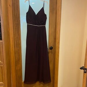 Elegant Burgundy Evening Gown